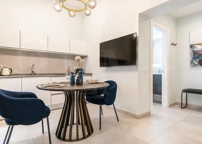 Modern In The Heart Of By Rems *