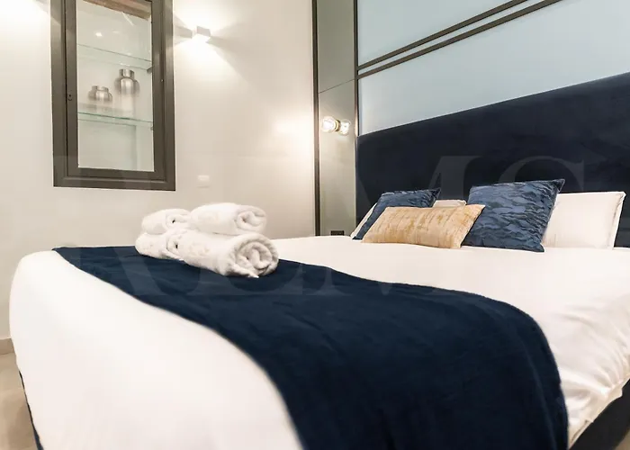 Modern In The Heart Of By Rems Appartement