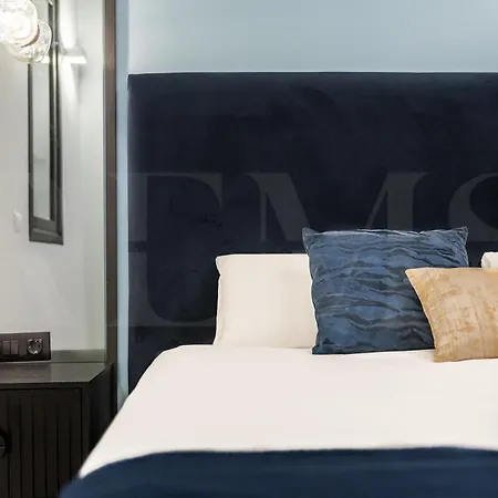 Modern In The Heart Of By Rems Daire Málaga